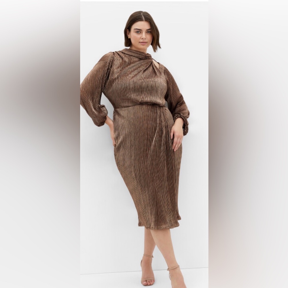 City Chic Jaylee Gold Mesh Midi Dress Size 20 L Metallic Gown